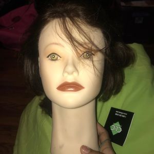 Women mannequin head